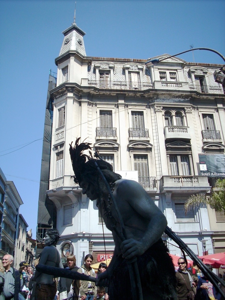 La peatonal Sarandí, en la Ciudad Vieja.